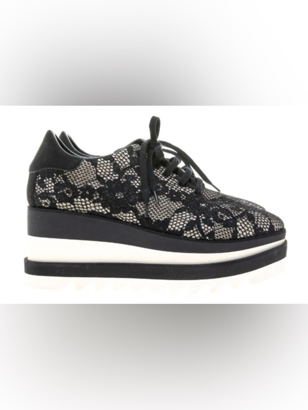Stella McCartney
Sneak-Elyse sneakers